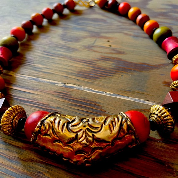 Statement necklace - Picture 1 of 3